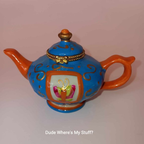 BUTTERFLY TRINKET PORCELAIN HINGED MINI TEAPOT - ABOUT 3" TALL - BLUE & BRICK - Picture 4 of 8